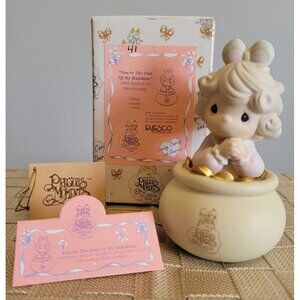 VINTAGE PRECIOUS MOMENTS FIGURINE "You're the End of My Rainbow" 1994